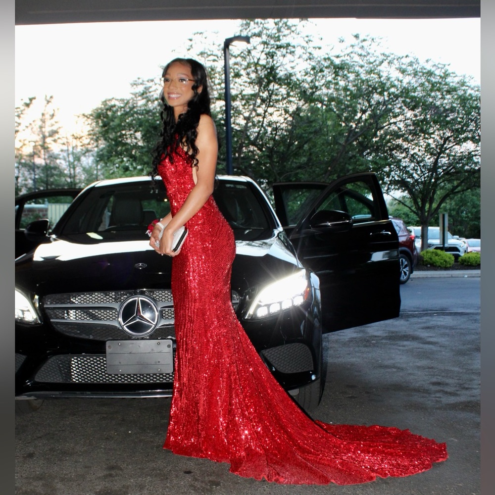Mermaid V Neck Backless Prom Dress
